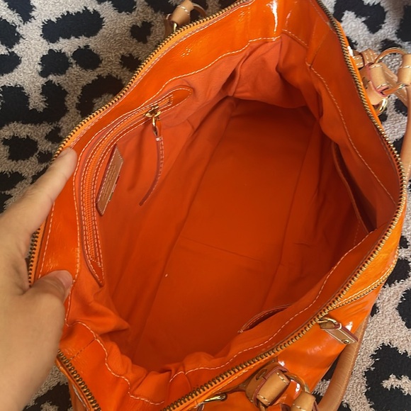 Orange handbag - Picture 7 of 8